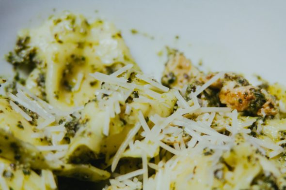 Pesto-Cheese-Ravioli-6