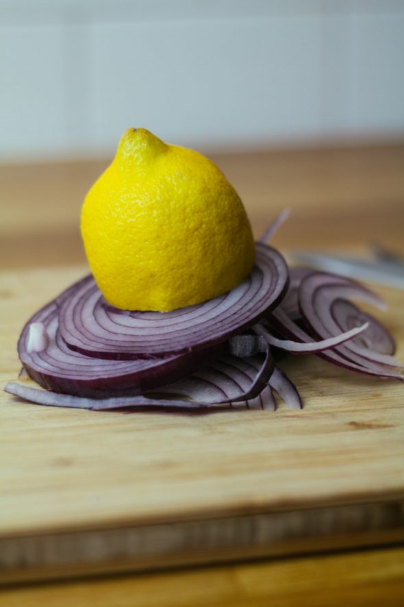 bakedchicken-with-heirloomcarrots-spicyyogurt-9_web